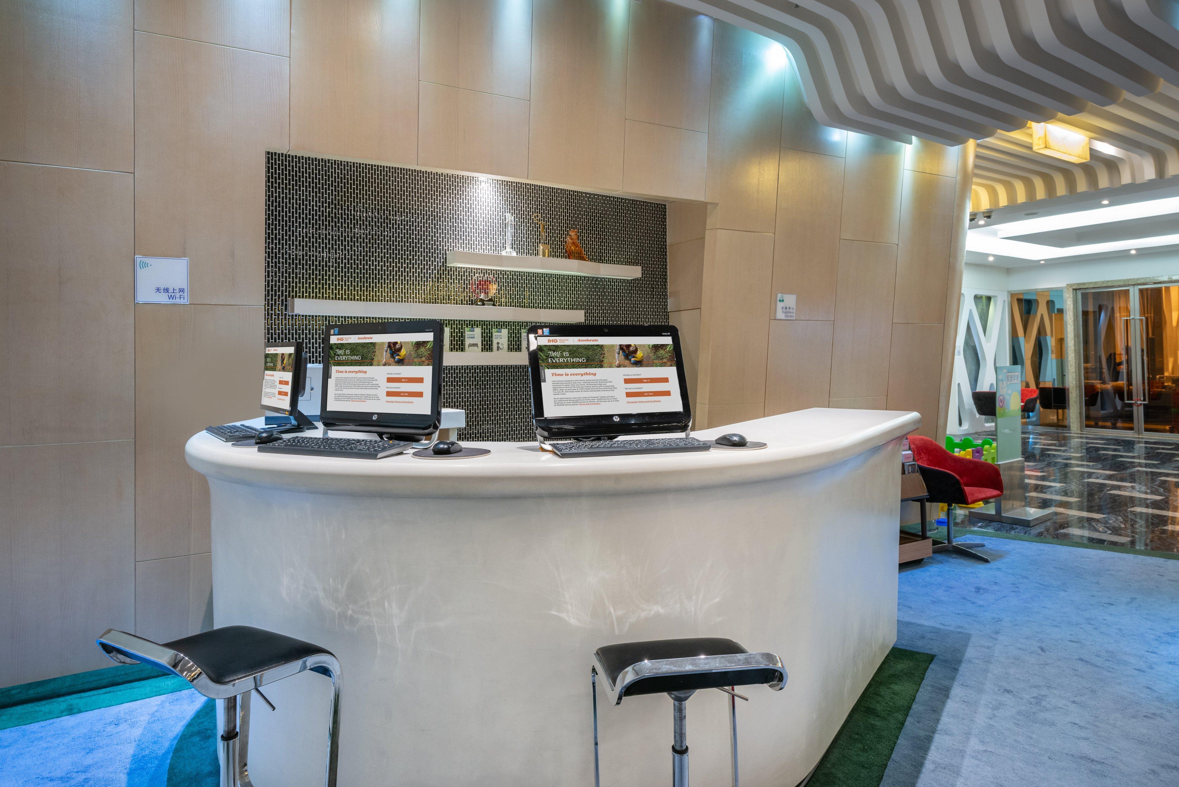 Holiday Inn Express Shanghai New Hongqiao, An Ihg Hotel Exterior foto